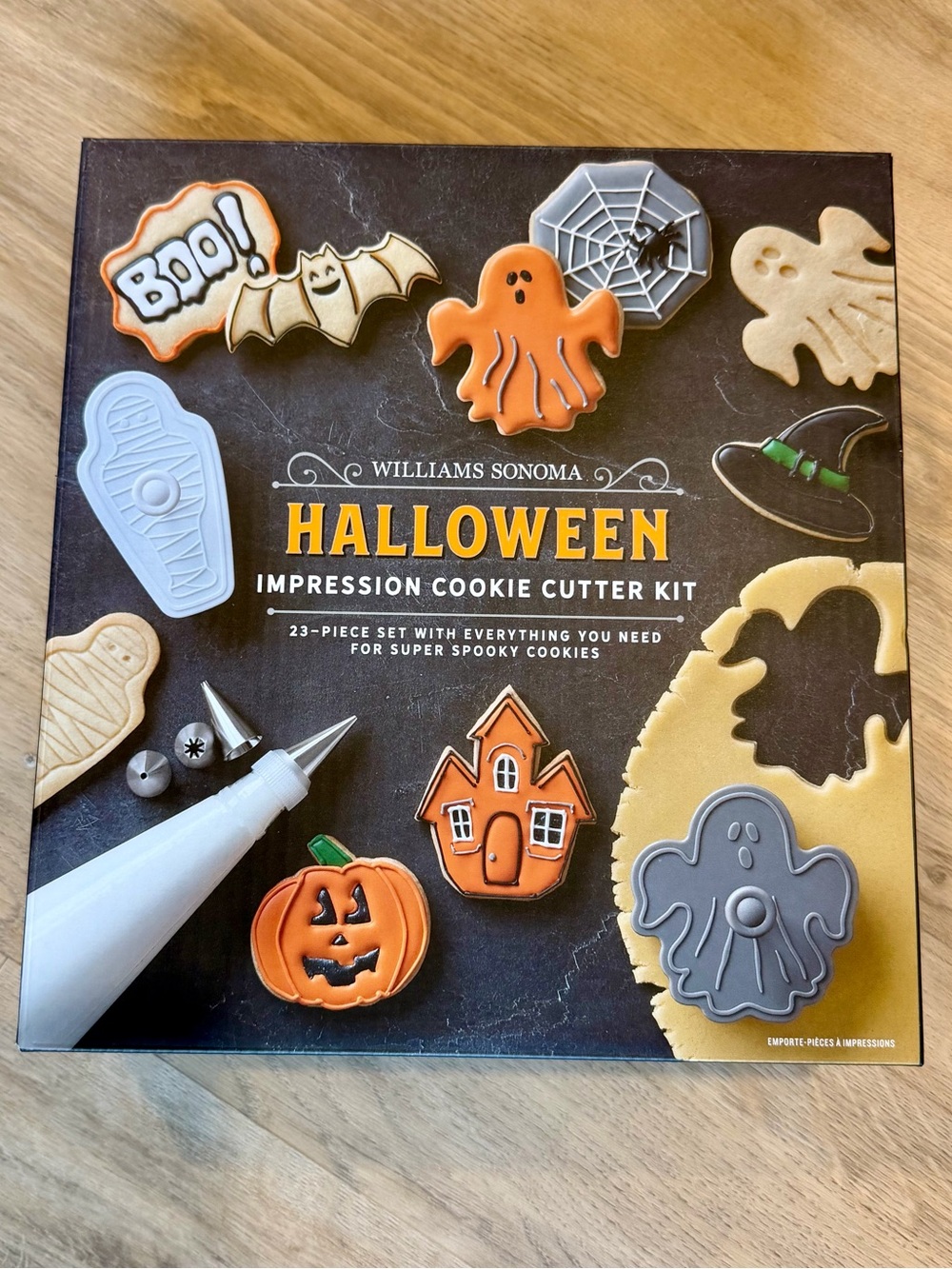 Williams Sonoma Halloween Cookie Cutter Set - NWT